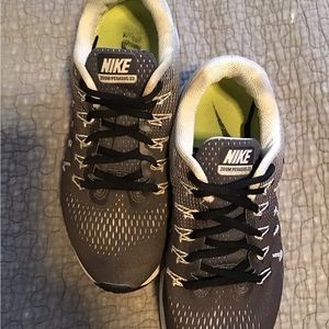 Nike Pegasus sneakers